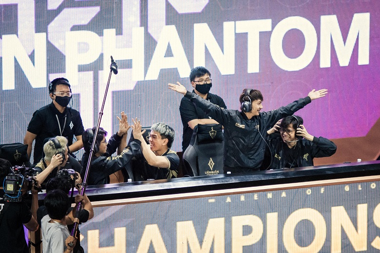 Saigon Phantom ‘thống trị’ các hạng mục giải thưởng tại ĐTDV mùa Xuân 2022 - Ảnh 1