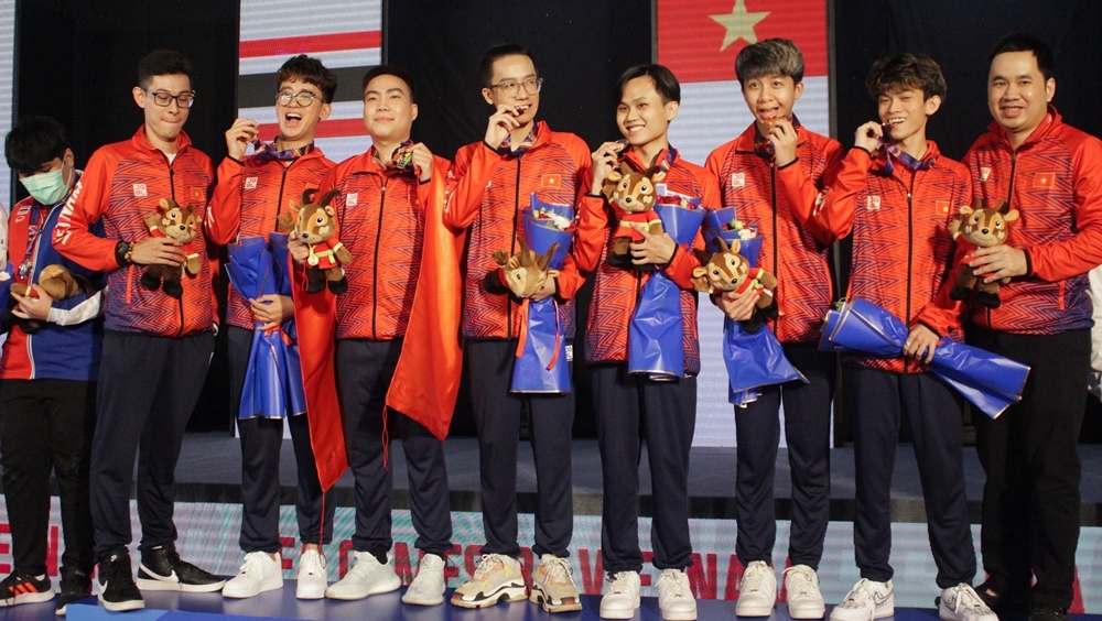 Khoảnh khắc Esports Việt Nam giành Huy chương vàng đầu tiên ở SEA Games 31 - Ảnh 7