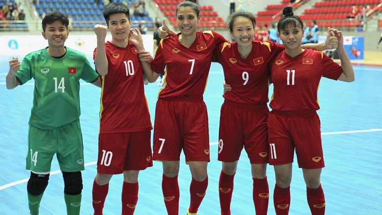 ĐT futsal nữ Việt Nam đánh bại Malaysia, hẹn Thái Lan ở ‘chung kết’ - Ảnh 4