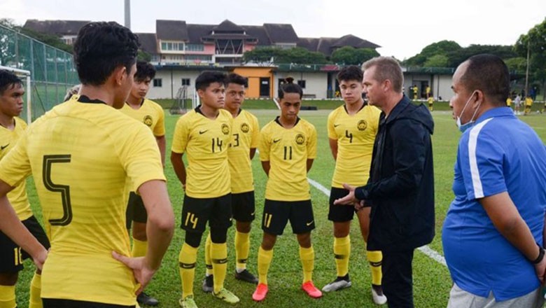 U23 Malaysia hủy buổi tập đầu tiên tại Việt Trì trước thềm bán kết SEA Games 31 - Ảnh 1