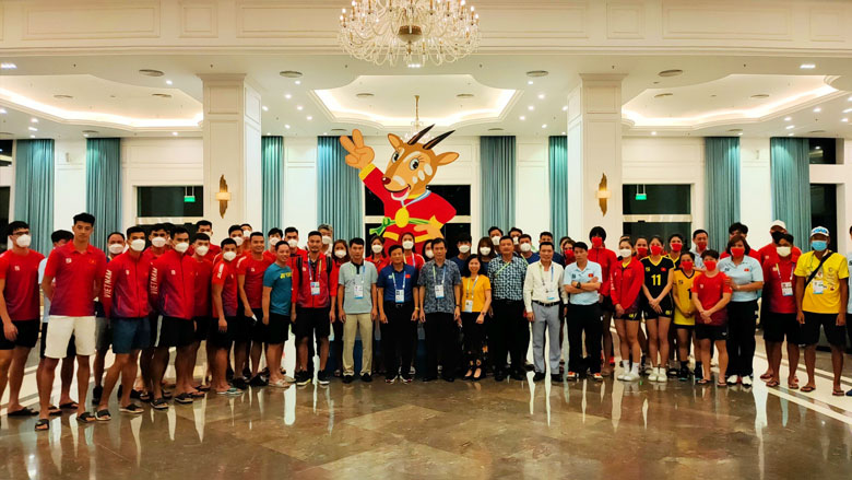 Liên đoàn bóng chuyền Việt Nam động viên các đội tuyển tại SEA Games 31 - Ảnh 1