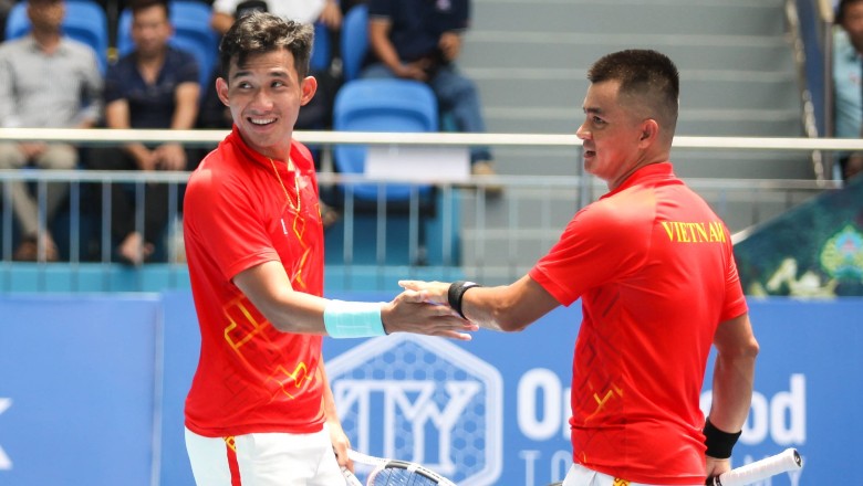 Quần vợt SEA Games 31: Quốc Khánh vào tứ kết 2 nội dung đôi, Savanna Lý Nguyễn bị loại sớm - Ảnh 1