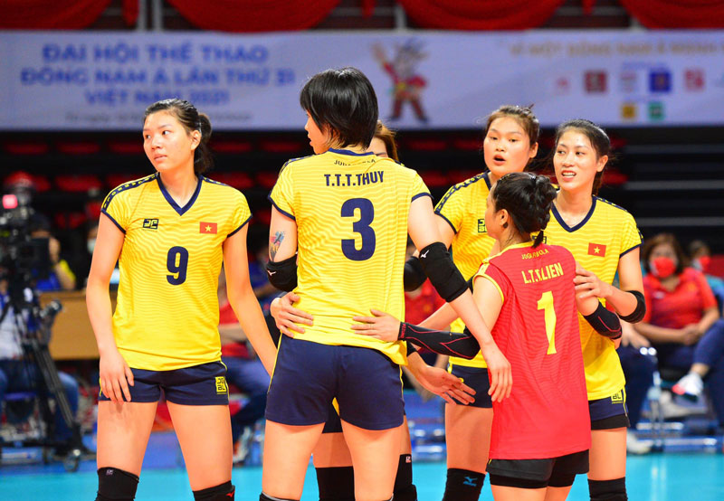 'Vượt ải' Philippines, bóng chuyền nữ Việt Nam vào chung kết SEA Games 31 gặp Thái Lan - Ảnh 1