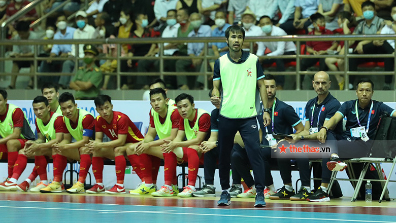 HLV Phạm Minh Giang: ĐT Futsal Việt Nam không thể chơi phòng ngự mãi - Ảnh 2