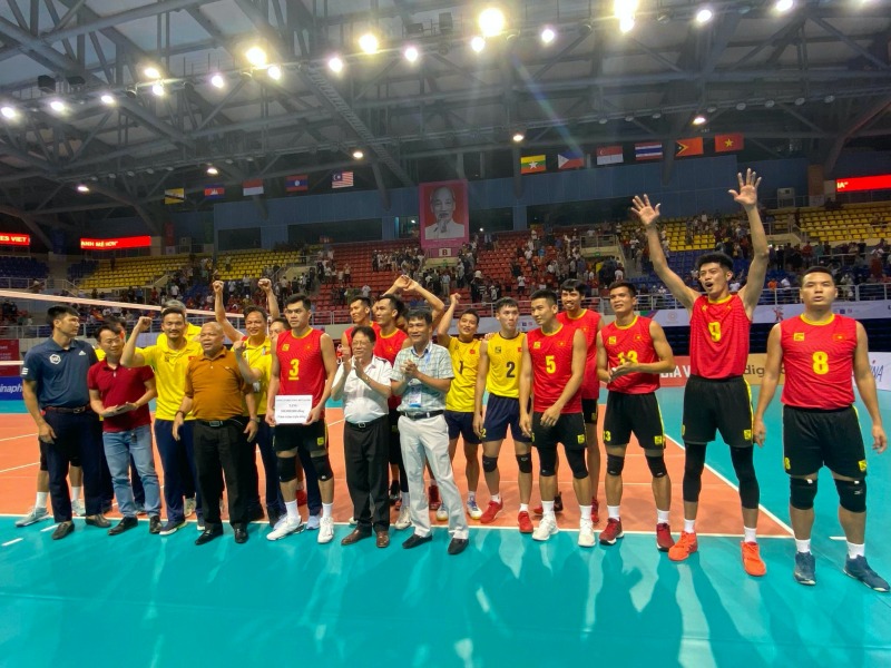 Tạo cú sốc vào chung kết SEA Games 31, đội tuyển bóng chuyền nam Việt Nam nhận thưởng lớn - Ảnh 1