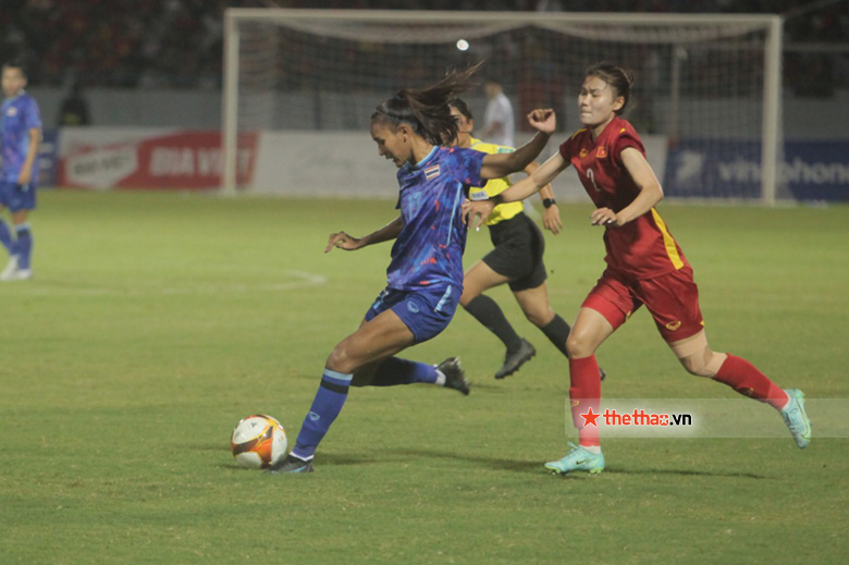 TRỰC TIẾP Nữ Việt Nam 0-0 nữ Thái Lan: Việt Nam tạo ra hàng loạt cơ hội - Ảnh 7