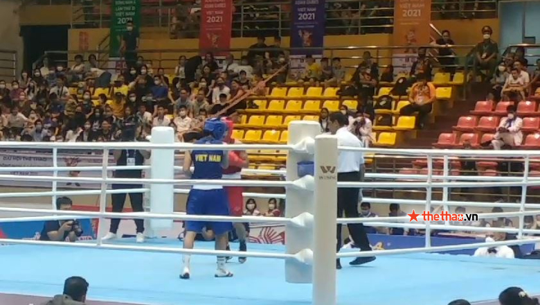 Diễm Kiều thua võ sĩ Thái Lan, giành HCB Boxing SEA Games 31 - Ảnh 1