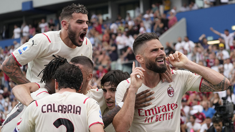 AC Milan vô địch Serie A sau 11 năm chờ đợi - Ảnh 2