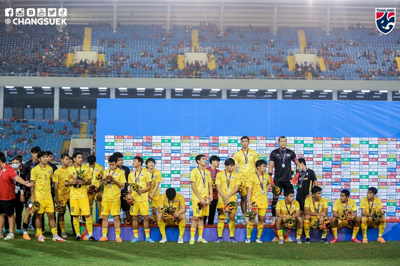 HLV Polking lên Instagram khích lệ tinh thần U23 Thái Lan sau thất bại ở SEA Games 31 - Ảnh 2