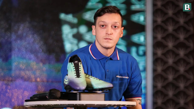 Mesut Ozil khuyên Indonesia nên đầu tư thêm vào bóng đá trẻ để thành công - Ảnh 2