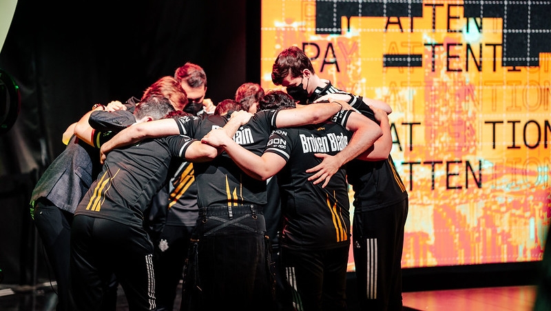T1: 2 bước chân cuối cùng tới chiếc cúp vô địch MSI 2022 - Ảnh 3