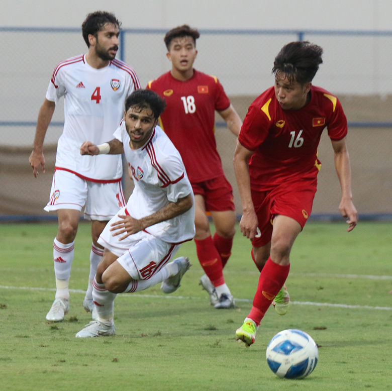 Kết quả giao hữu U23 Việt Nam vs U23 UAE: Khởi đầu khó khăn cho HLV Gong Oh Kyun - Ảnh 2