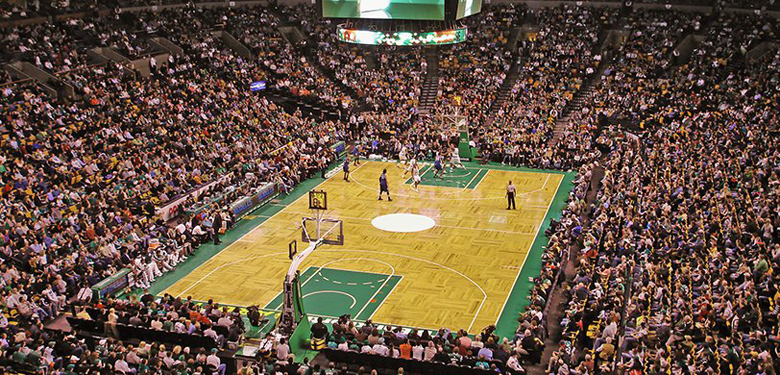 Giá vé chung kết NBA đắt kỷ lục - Ảnh 1