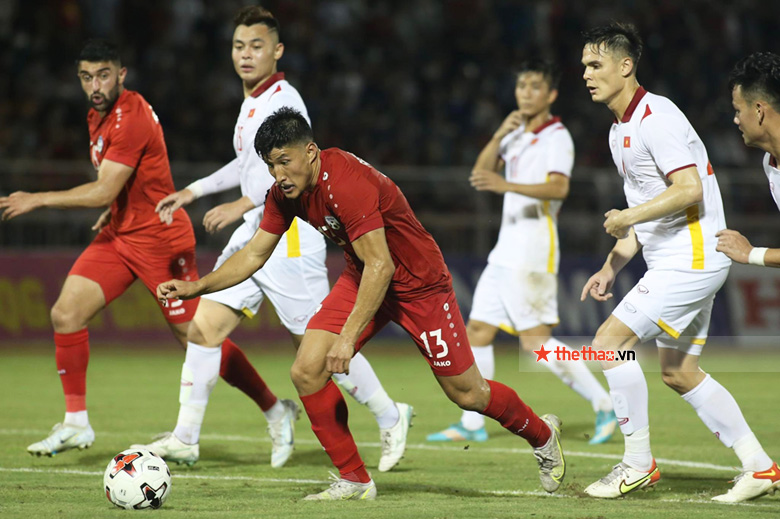 TRỰC TIẾP Việt Nam 1-0 Afghanistan: Hoàng Đức, Hải Quế vào sân - Ảnh 14
