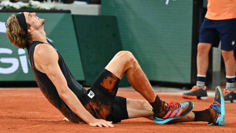 Vì sao Zverev bỏ cuộc ở trận bán kết Roland Garros 2022 với Nadal? - Ảnh 2