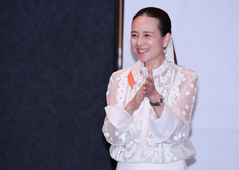 Madam Pang thưởng nóng 1 triệu baht cho ĐT Thái Lan nếu thắng Sri Lanka - Ảnh 1