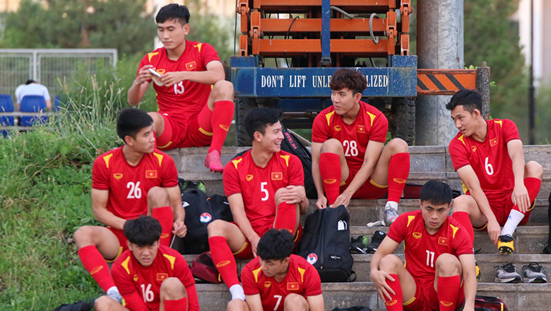U23 Việt Nam đón Danh Trung trở lại trước trận gặp Saudi Arabia - Ảnh 3