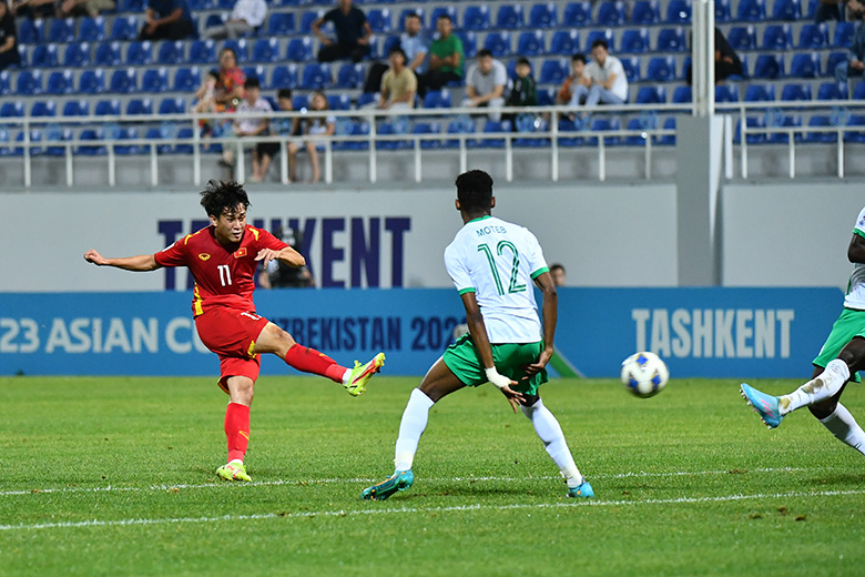 Báo Saudi Arabia bất ngờ trước lối chơi chủ động của U23 Việt Nam - Ảnh 2