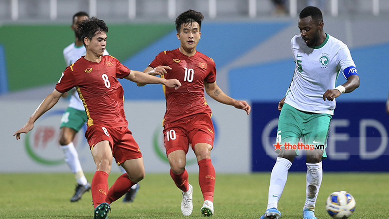 TRỰC TIẾP U23 Việt Nam 0-1 U23 Saudi Arabia: Nỗ lực giành bóng - Ảnh 5