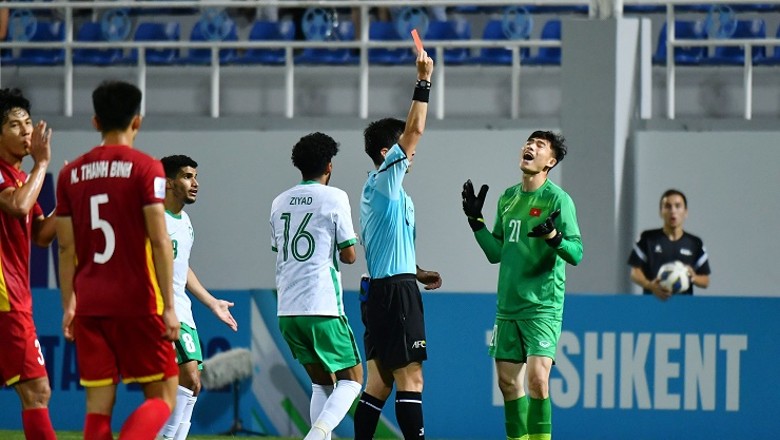 80% đối thủ của Saudi Arabia tại U23 châu Á 2022 phải nhận thẻ đỏ - Ảnh 1