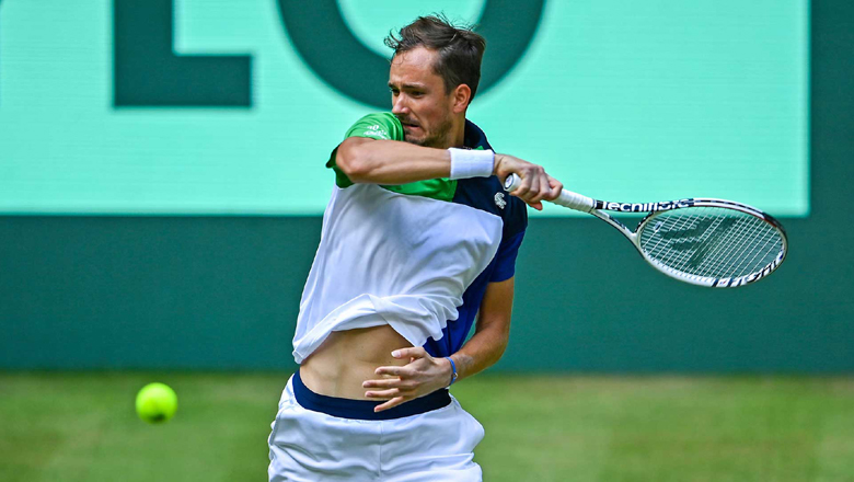 Medvedev thắng Ivashka sau 2 set, vào tứ kết Halle Open 2022 - Ảnh 1