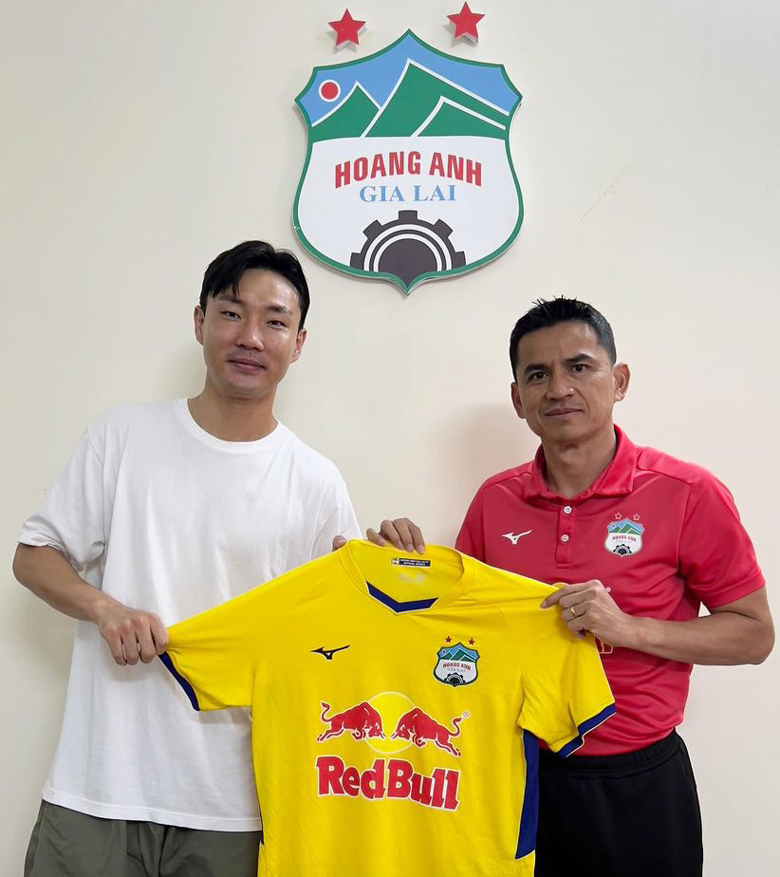 HAGL chiêu mộ trung vệ Hàn Quốc thay thế Kim Dong Su - Ảnh 1