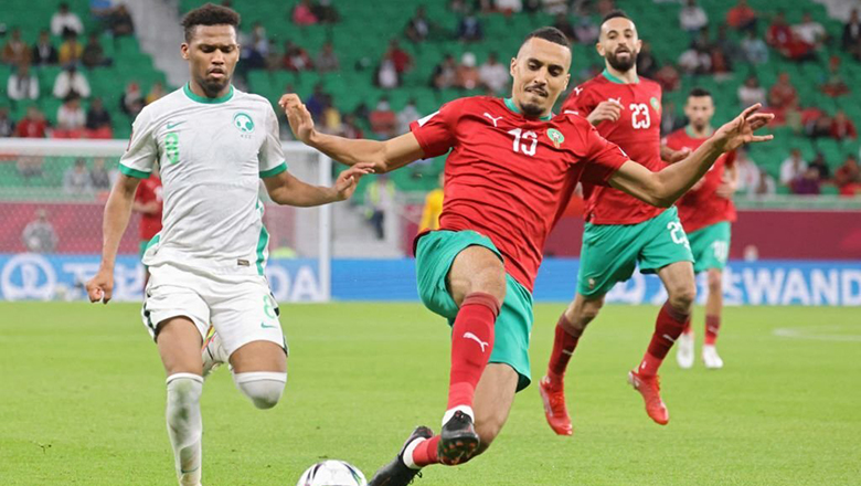 Tiền vệ Saudi Arabia nhận giải Cầu thủ xuất sắc nhất U23 châu Á 2022 - Ảnh 2