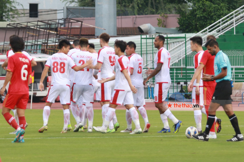 TRỰC TIẾP Viettel 1-0 Phnom Penh Crown: Lợi thế 1 bàn cho chủ nhà - Ảnh 5