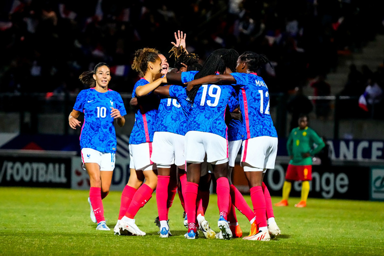 ĐT nữ Pháp đại thắng Cameroon trước trận gặp Việt Nam - Ảnh 2