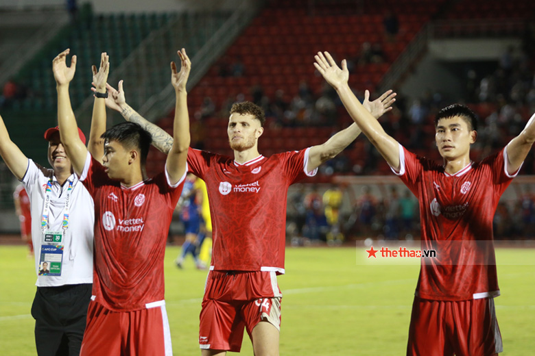 Kết quả Viettel vs Hougang United: Chủ nhà giành 3 điểm trong cơn mưa bàn thắng - Ảnh 1