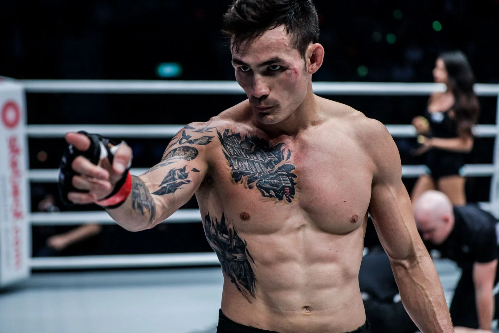 Thành Lê bảo vệ đai vô địch ONE Championship trước võ sĩ Trung Quốc - Ảnh 1