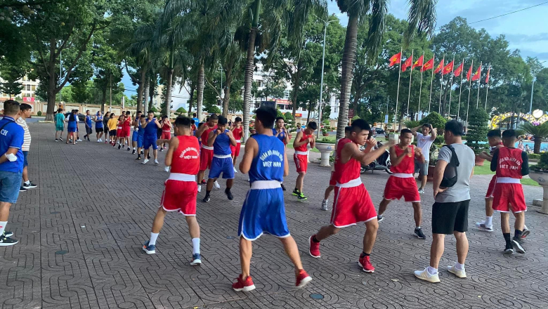 Võ sĩ tham dự giải Boxing trẻ toàn quốc phải có xác nhận tiêm 2 mũi COVID-19 - Ảnh 1