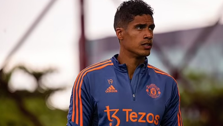 MU mất Varane, Maguire cho trận đấu giao hữu gặp Liverpool - Ảnh 2