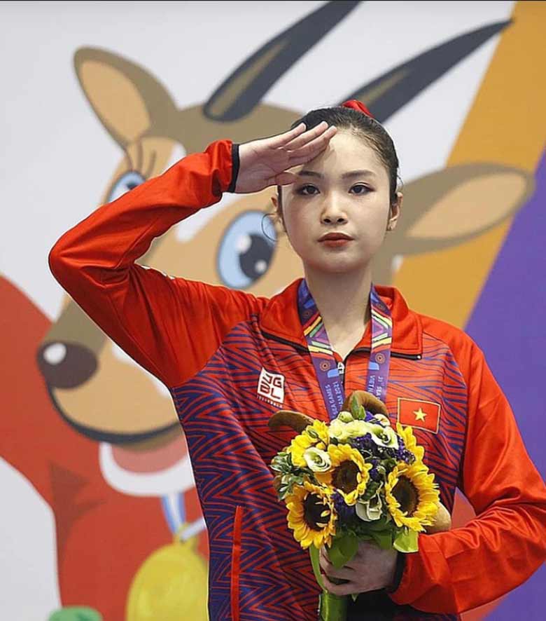 Chuyển mục tiêu, nữ VĐV trẻ chinh phục Esports sau 15 năm đồng hành với Wushu - Ảnh 2