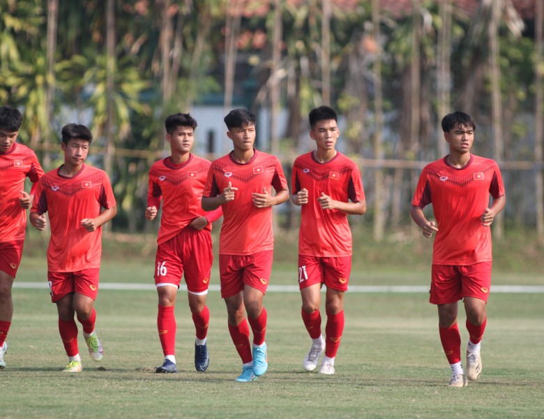 U16 Việt Nam tập chiến thuật rèn đấu U16 Philippines - Ảnh 22