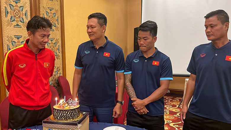 HLV Hoàng Anh Tuấn: ‘Tôi muốn được thấy cầu thủ U16 Việt Nam được khoác áo ĐTQG’ - Ảnh 2