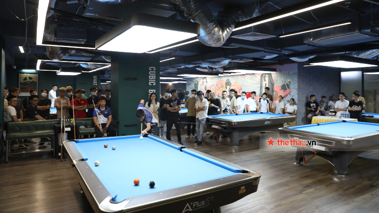 CHÙM ẢNH: Quốc Hoàng so cơ đỉnh cao cùng Văn Đãng tại Cubic Billiard Club - Ảnh 7