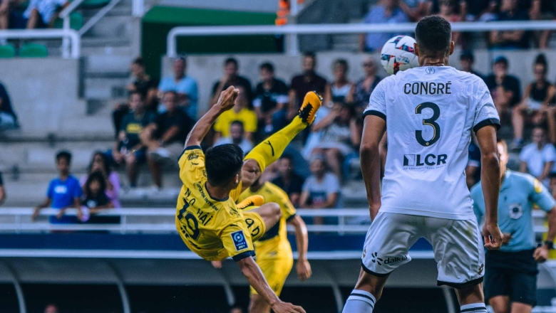 Báo Pháp: Quang Hải mờ nhạt, không thể giúp Pau FC chiến thắng - Ảnh 1