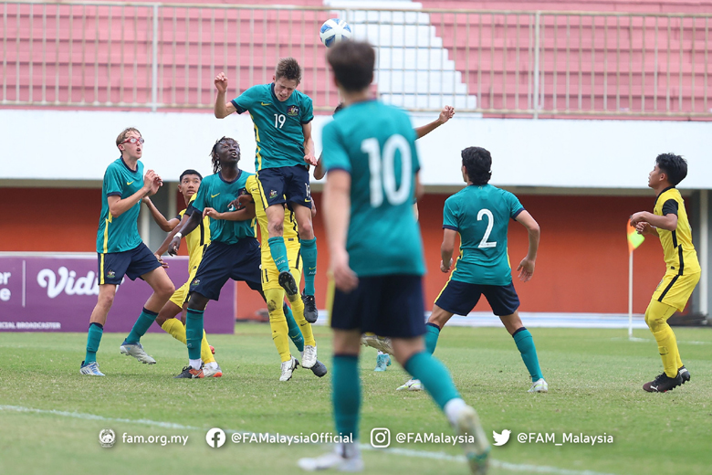 Malaysia hòa Australia, ĐT U16 Việt Nam vào bán kết U16 Đông Nam Á - Ảnh 2