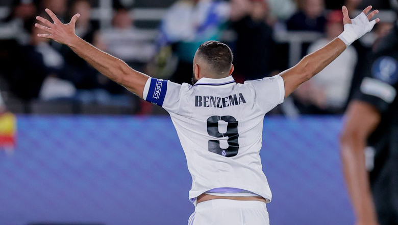 Benzema vượt Raul, trở thành cầu thủ ghi bàn nhiều thứ 2 lịch sử Real Madrid - Ảnh 1