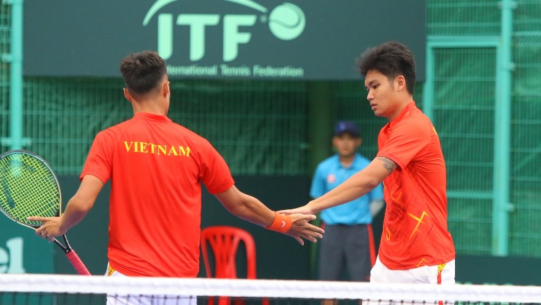 ĐT quần vợt Việt Nam vùi dập Malaysia, chắc vé tranh suất thăng hạng Davis Cup - Ảnh 1