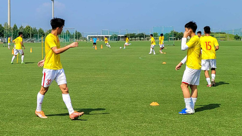 ĐT U20 Việt Nam thua 0-5 trong trận giao hữu đầu tiên tại Nhật Bản - Ảnh 2