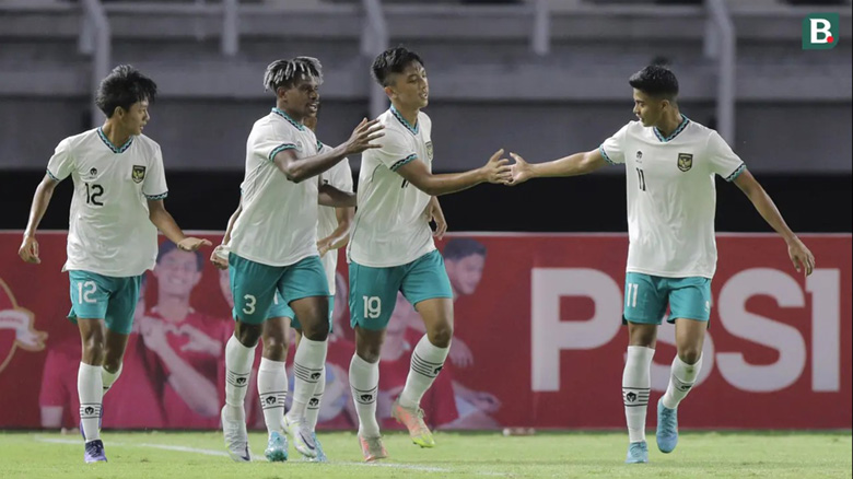 Thủ môn số 1 của U20 Indonesia nhập viện, U20 Việt Nam hưởng lợi lớn - Ảnh 2