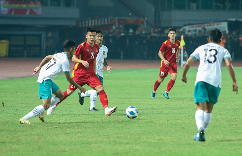 Việt Nam và Indonesia phải đá penalty để giành vé vượt qua vòng loại U20 châu Á 2023? - Ảnh 1