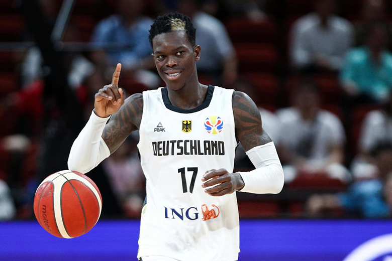 Dennis Schroeder tái ngộ Los Angeles Lakers - Ảnh 2
