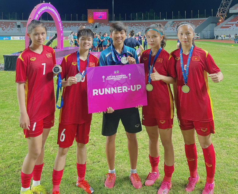 Ngắm nhan sắc 'vạn người mê' của Bảo Trâm, đội trưởng ĐT U18 nữ Việt Nam - Ảnh 10