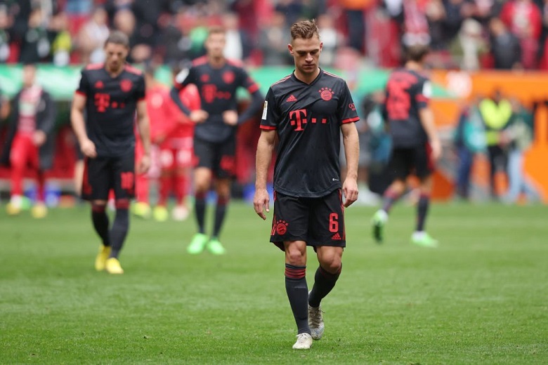 Sao Bayern Munich 'bật' HLV Nagelsmann ngay trên sân ở trận thua Augsburg? - Ảnh 2