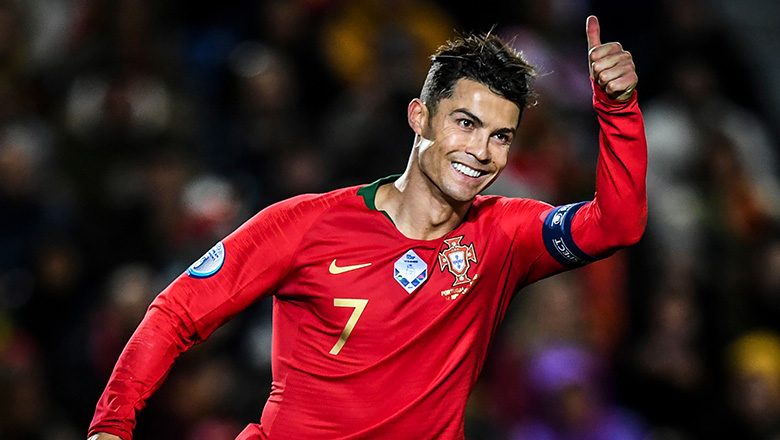 Cristiano Ronaldo muốn dự World Cup 2022 và EURO 2024 - Ảnh 1