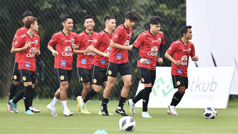 ĐT Thái Lan có lực lượng mạnh nhất chuẩn bị cho King's Cup 2022 - Ảnh 1