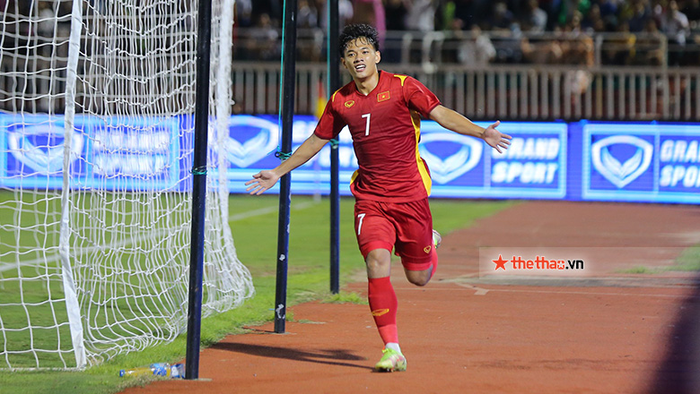 TRỰC TIẾP Việt Nam 2-0 Singapore: Thanh Nhân ghi bàn sau 5 phút vào sân - Ảnh 6